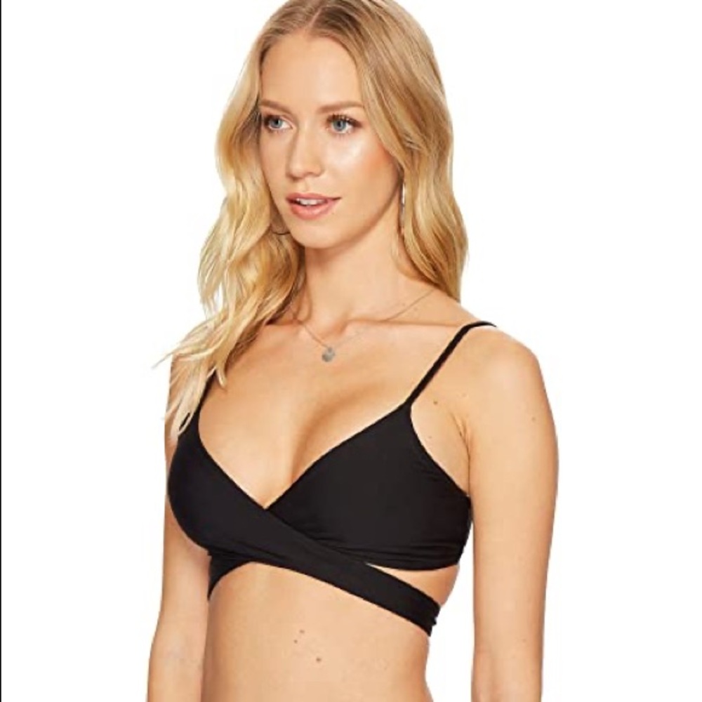 L Space Swim Wrap Bikini Top In Black
